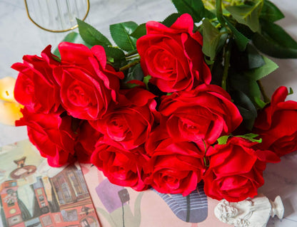 Lot de 10 roses artificielles en soie avec tige réaliste et longue tige pour la Saint-Valentin, bouquet de roses artificielles