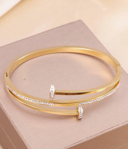 1 pièce Bracelet en acier inoxydable pour femme avec double cercle à strass, accessoire quotidien à la mode