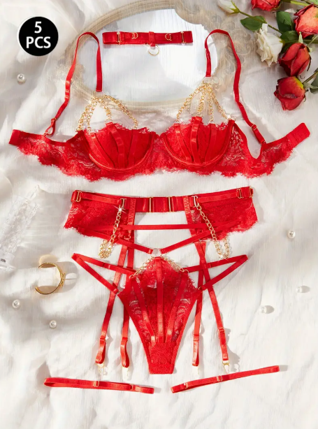 Ensemble de Lingerie Sexy pour Nuits de Club avec Soutien-gorge et Chaîne Métallique à Design de Dentelle